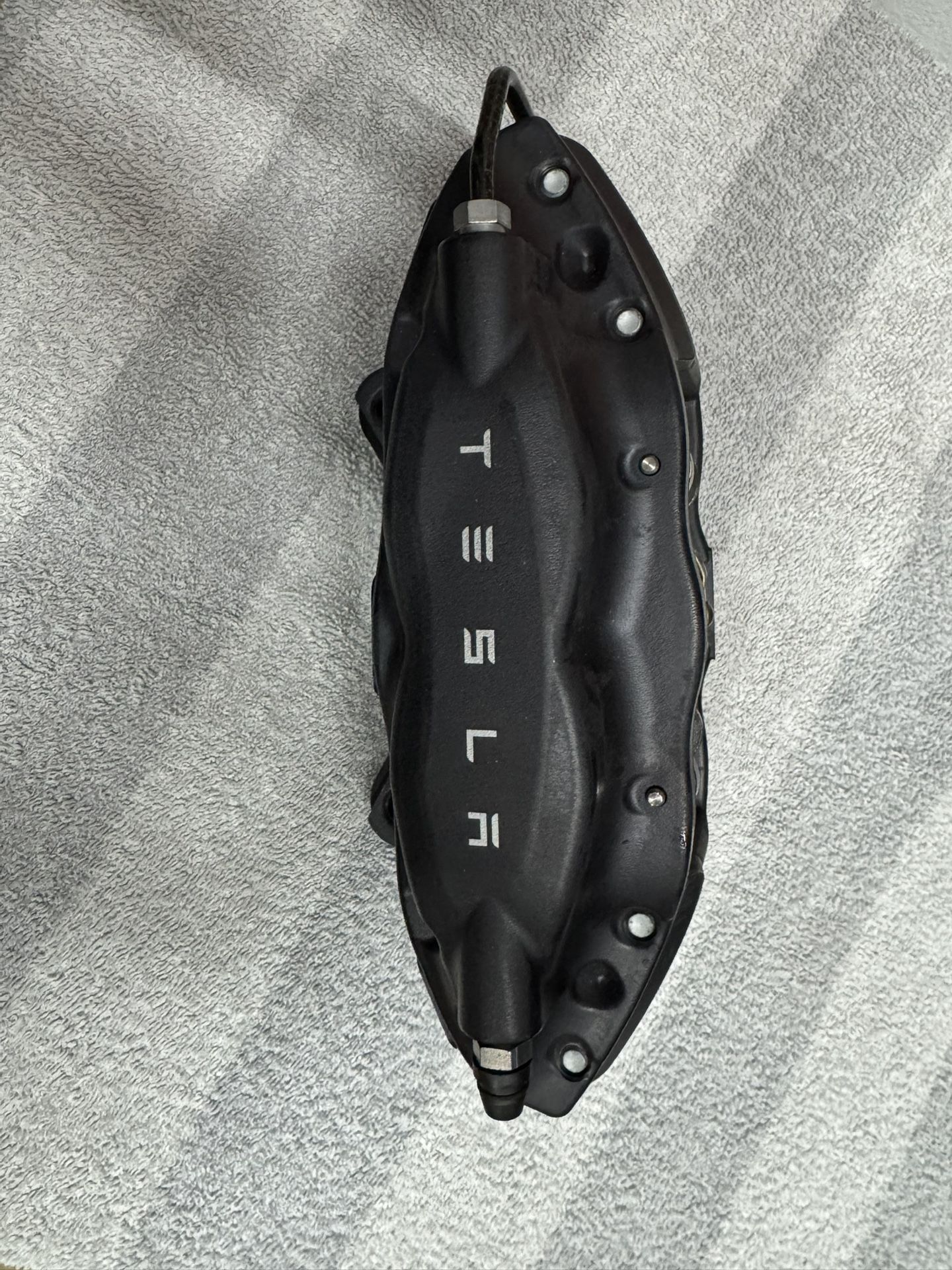 TESLA MODEL S X Sport Brembo CALIPER RIGHT REAR 2016-2020 1042642-00-C with Pads