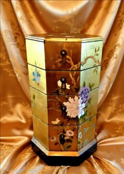 Vintage Asian Gold Leaf Lacquer Painted Pedestal With 4 Red Velvet Drawers. 24"H