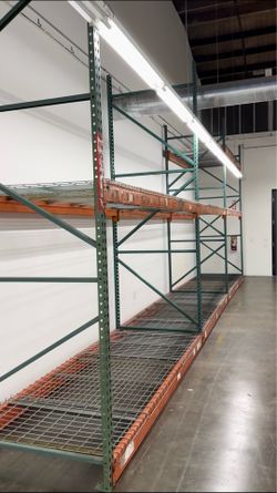 Industrial Racking DTLA