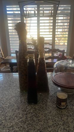 Decorative Kitchen Pieces