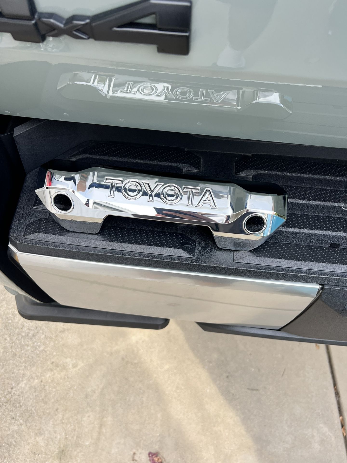 Toyota OEM Tailgate Handle - Chrome | 2022-2026 Toyota Tundra