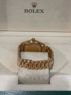 Rolex day date 36 gold watch