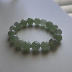Natural Green Aventurine Crystal Bead Bracelet – 8mm Round Stones