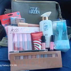 Purse AN Makeup Bundle