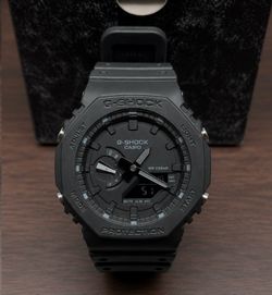 Casio G-Shock GA-2100-1A1 "CasiOak" Stealth All-Black – Good Condition