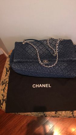 XL Jean Quilted https://offerup.com/redirect/?o=QmFnLk5ldw==