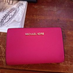 Michael Kors Electric Pink wallet