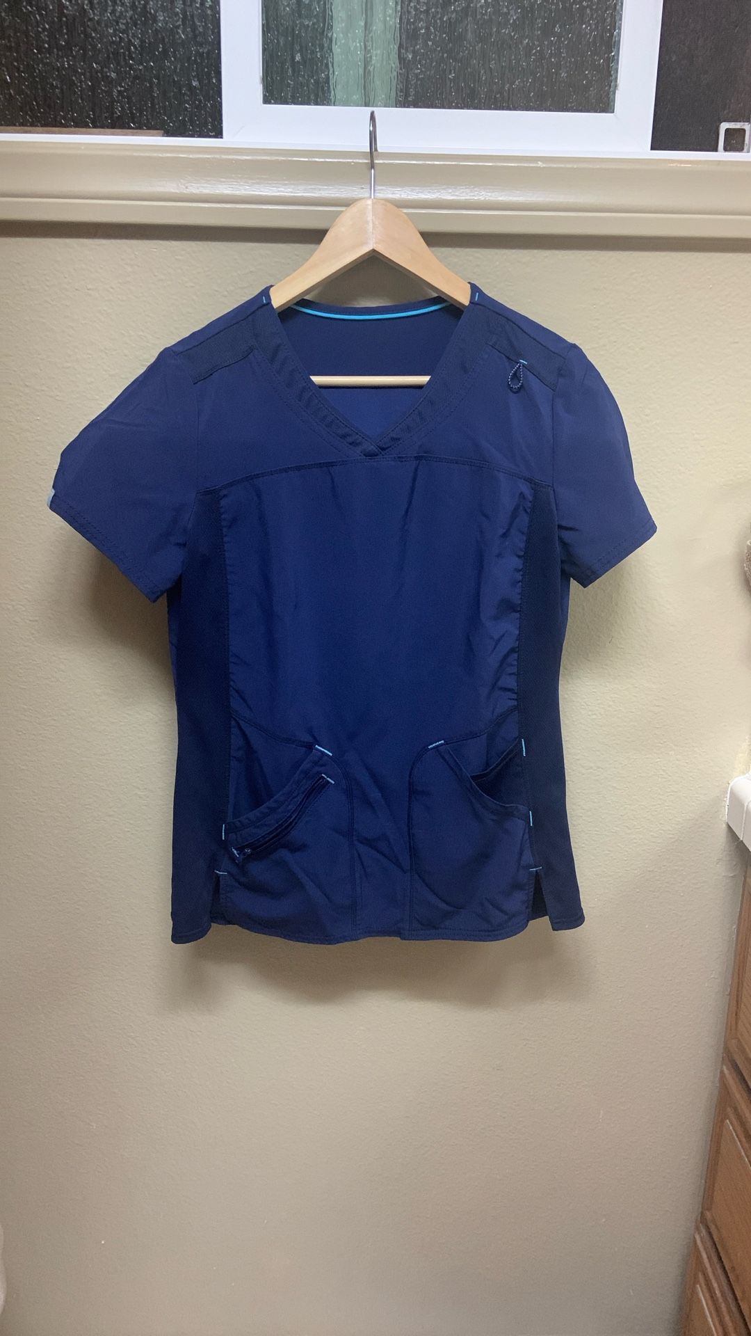 Scrubs indigo Top Small And Pants Medium