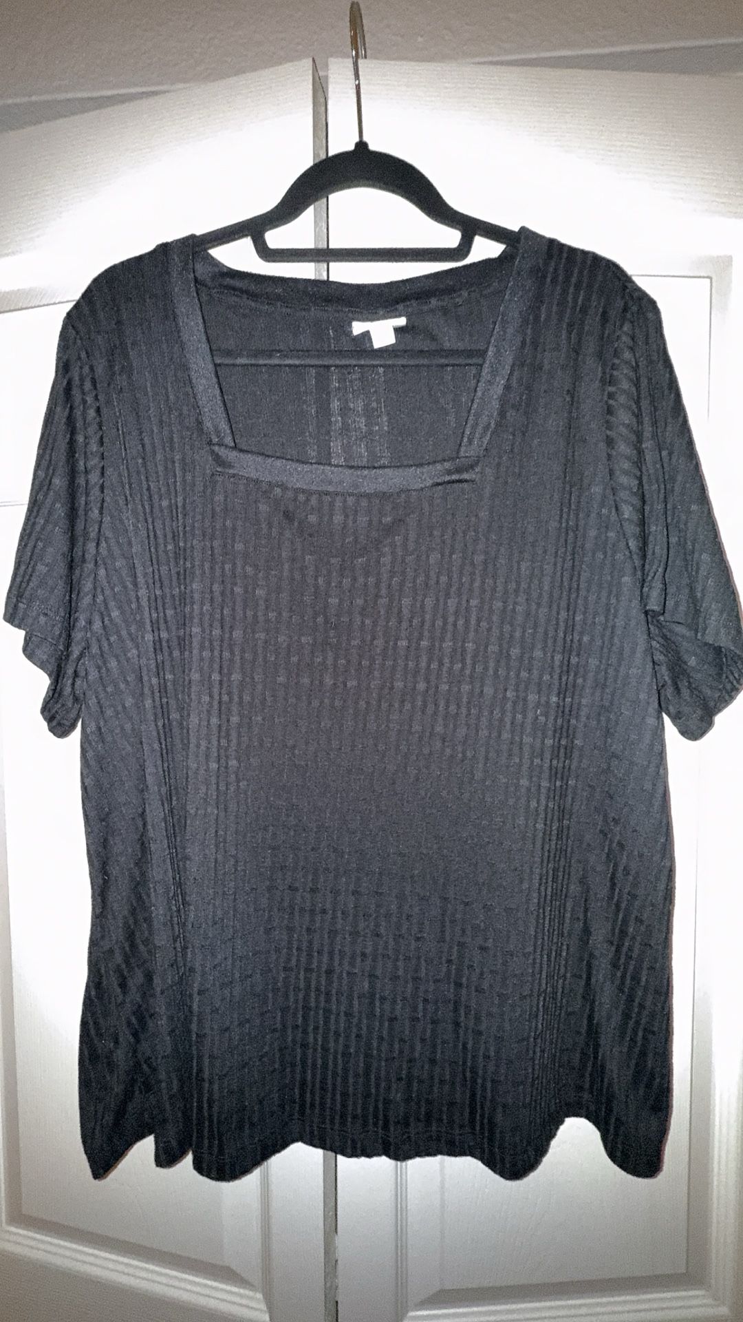 LuLaRoe Martha Black Square Neck Top - Woman’s Size 3XL
