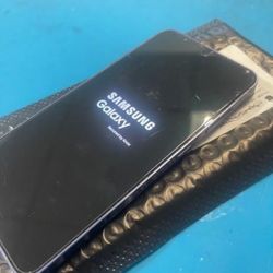 Samsung S23 Spectrum Excellent Condition!! 