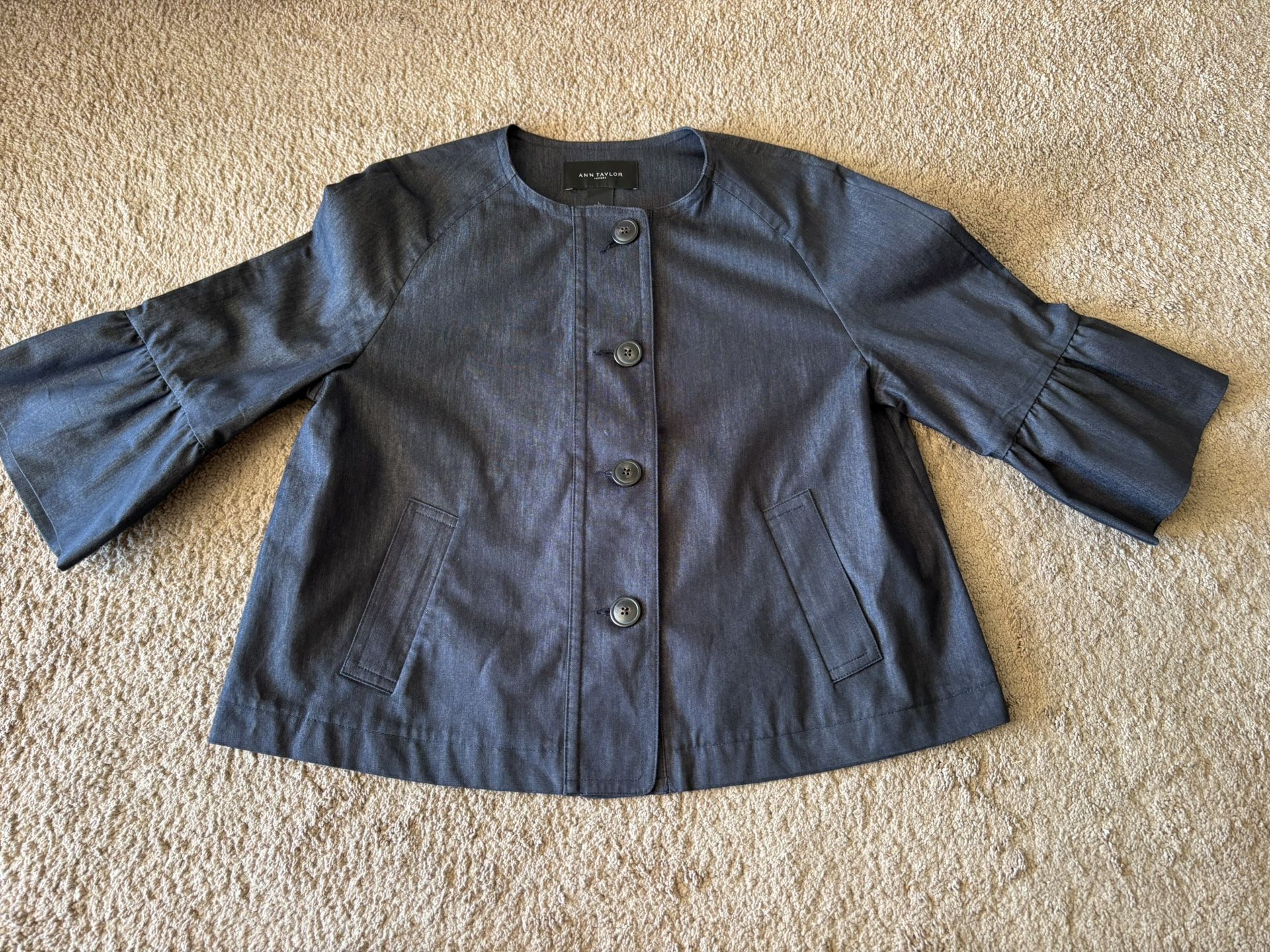 Women’s Ann Taylor LOFT Dark Outlet Chambray Bell Sleeve Ruffle Crop Jacket