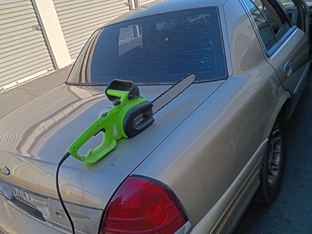 Portland 14 Inch Electric Chain Saw