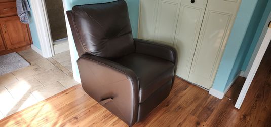 Genuine leather recliner  like new