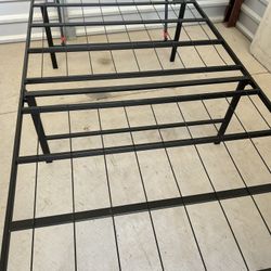 Twin Bed Frame (portable)