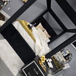 ✨️ King, Cal King, Queen Bed Frame ✨️ Furniture Sectionals, Bedrooms, Dining Avail
