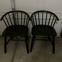 Farmhouse Chair 2 