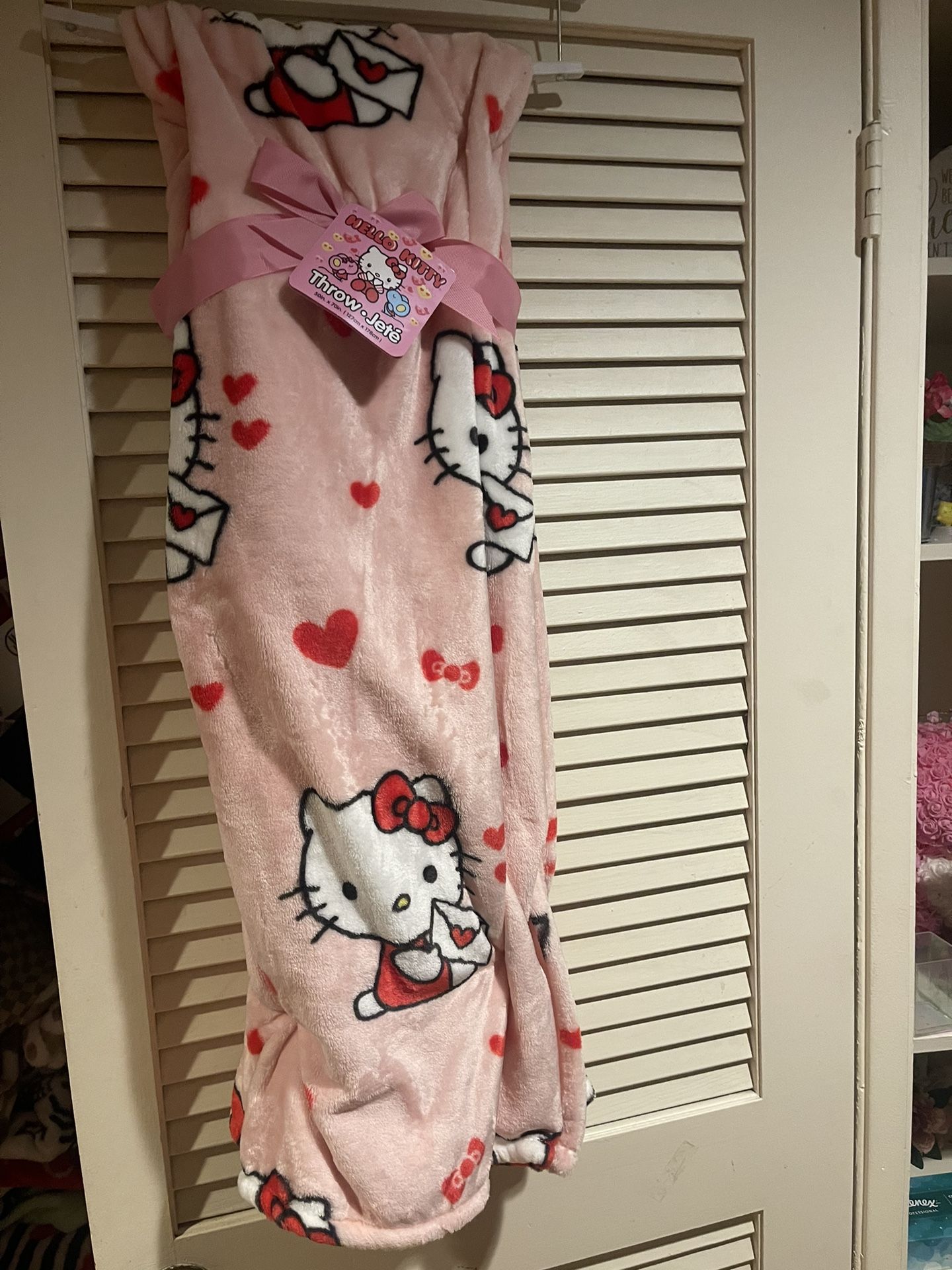 Hello Kitty Blanket