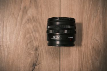 LUMIX S 18-40 4.5-6.3 lens