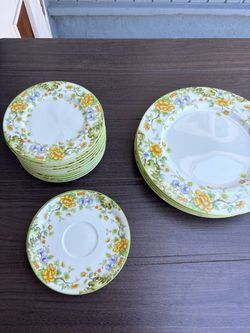 Vintage Mikasa Hampshire bone china plates