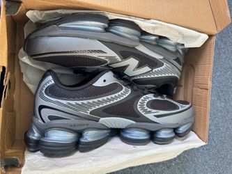 New Balance 9060 Sneakers Black Silver（USsize9）