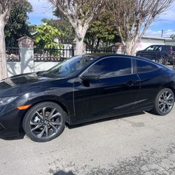 2020 Honda Civic Sport Coupe – 6 Speed Manual – Clean Title – Excellent Condition 