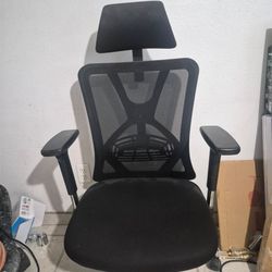 Office chair very good condition