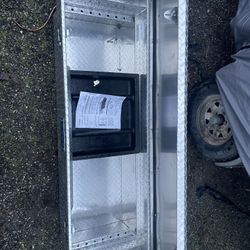 UWS Truck Tool Box 