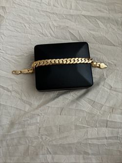 9 inch gold Bracelet