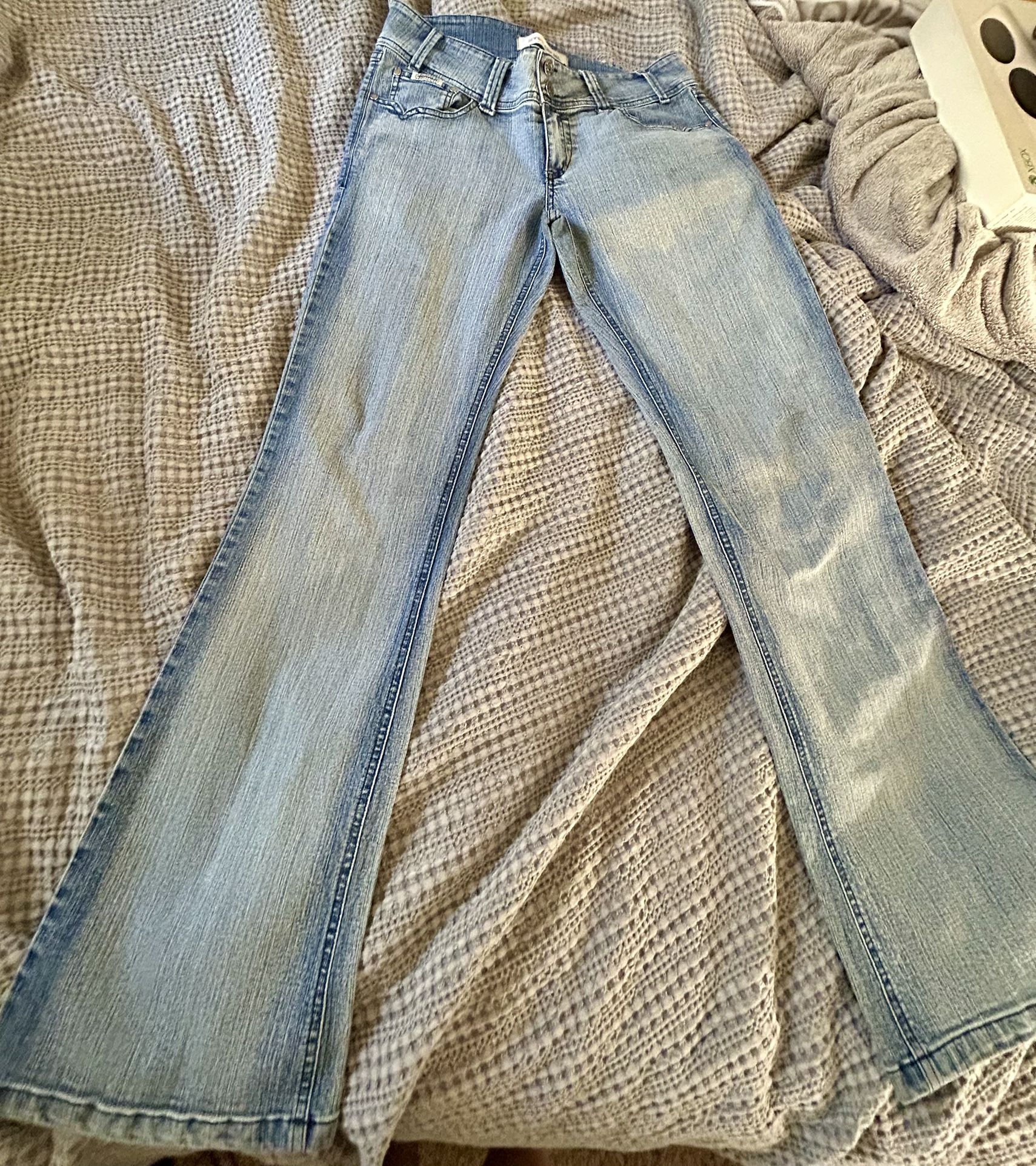 New, Women’s HYDRAULIC Jeans Size 11/12!!! (Stretch)