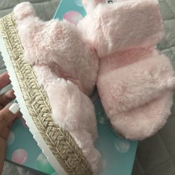 Shoes Size 8
