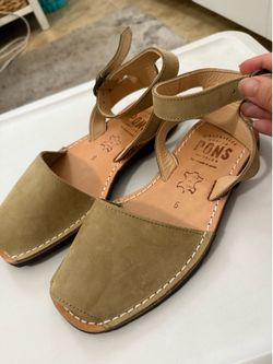 Women’s sandals PONS