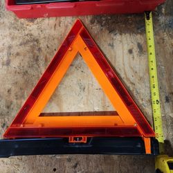 Set If 3 Emergency Triangle Set Vehicle Emergency Truck Safety 