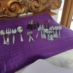 MISCELLANEOUS FLATWARE 