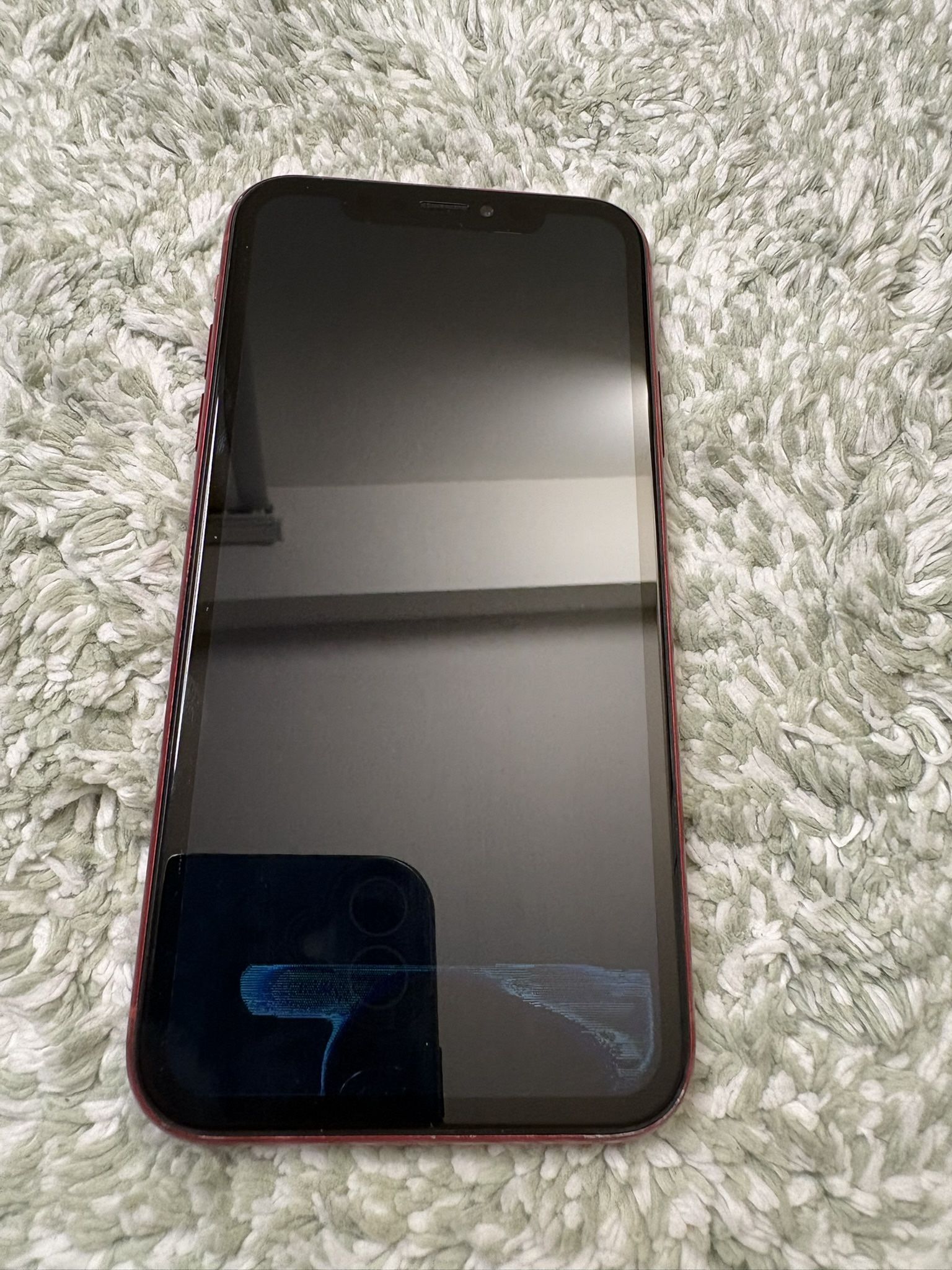 iPhone XR product RED (black Screen)