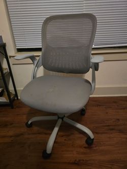 Desk chair