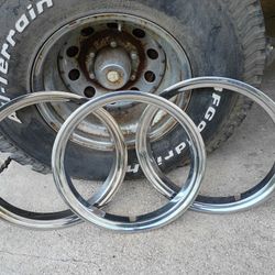 15 INCH GM CHROME BEAUTY TRIM RINGS