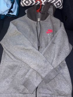 Nike tech outfit