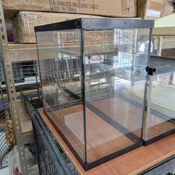 17.5 gallon Fish Tank