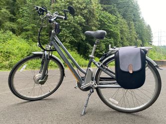 Giant Hybrid Cycling Technology Electric Bike – Ready to Ride