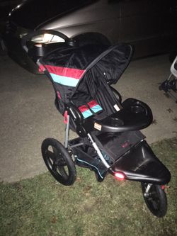Like new baby Train jogging stroller only $60 firm