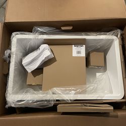 Karran Quartz White 32 in. 50/50 Double Bowl Composite Undermount Kitchen Sink