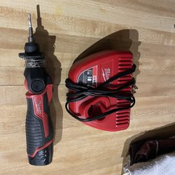 Milwaukee Soldering Iron 12v With Batt And Charger $100 In N Lakeland 