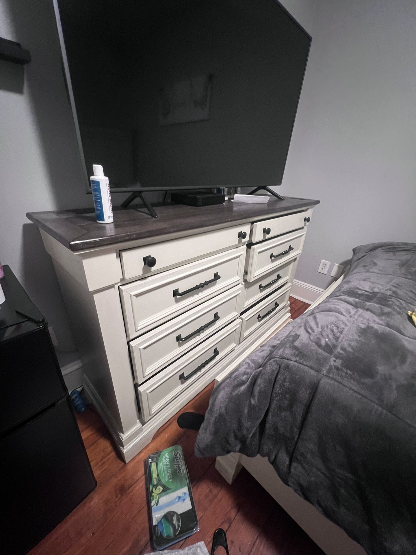 Bedroom Set