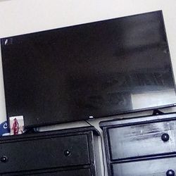 55 Inch TCL smart TV. 