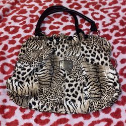 Leopard print shoulder bag 