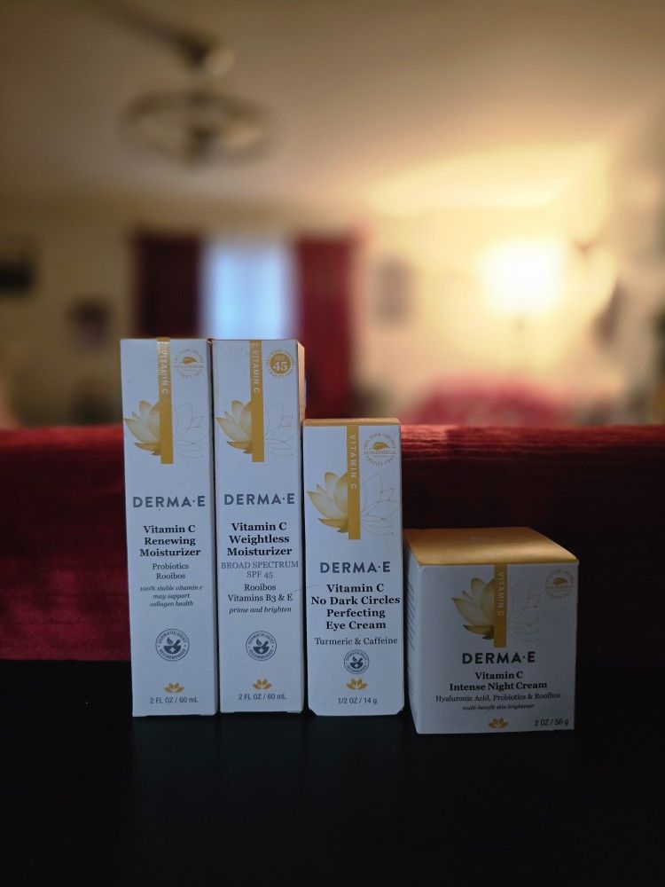 DERMA E

Vitamin C Full Set