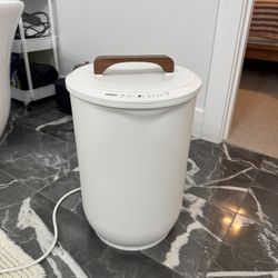 LIKE NEW Towel Warmer 