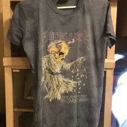Woman Metallica Shirt Size S