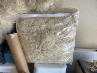 Natural wool plush rug 5x8