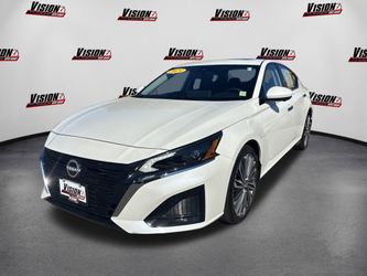 2025 Nissan Altima